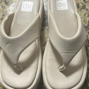 DV by Dolce Vita Women's White Sandals